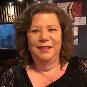 Meet your Posher, Adrienne